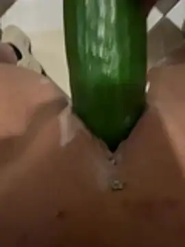 CrazzyChicks webcam