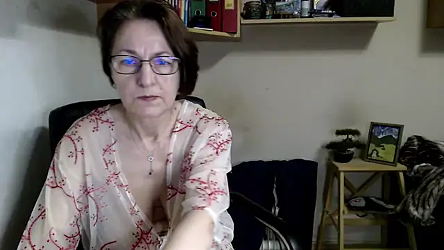 katemodel webcam