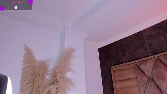CristineRainn_ webcam