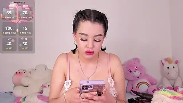 Yuna_Hot webcam