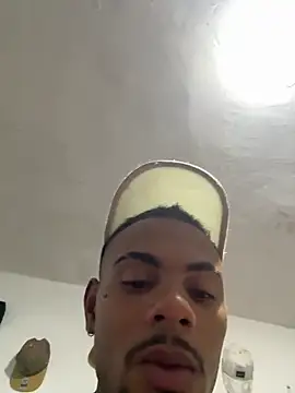 TysonWalkers live sex cam
