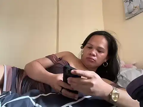 Valentina_Luxe webcam