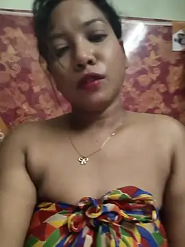 hornyzinia123 webcam