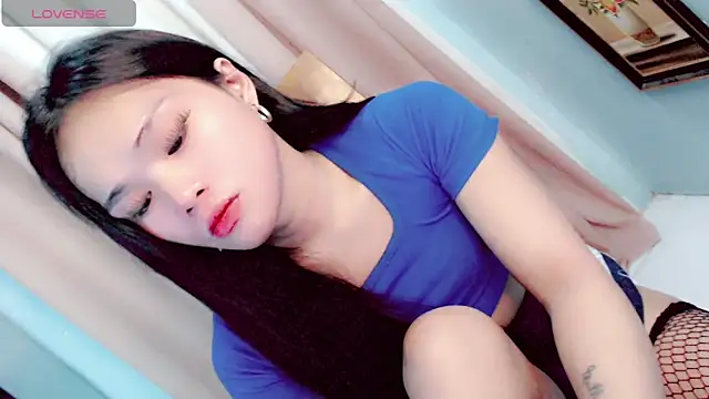 モデル: Littleslutty_baby
