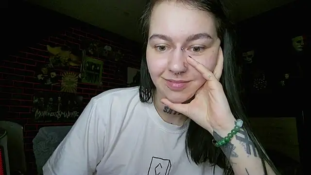 MessalinaOfficial webcam