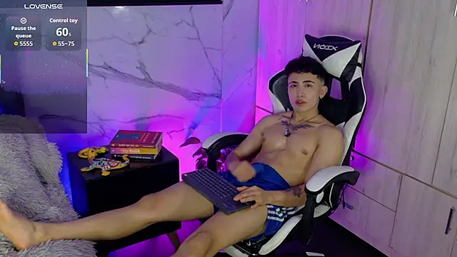 Saimonvela live cam on StripChat