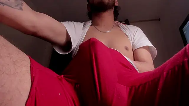 s_sven03 live cam on StripChat