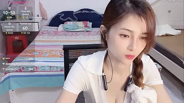 miaomiao-99 webcam