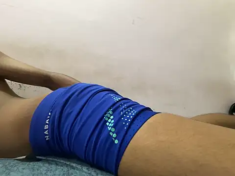 CALVINXXX webcam