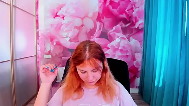 angelinalow - AngelinaLow's free webcam - UK Sex Cams