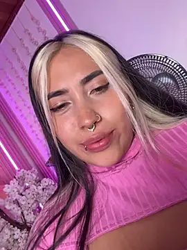 ManuelaVeeleez webcam