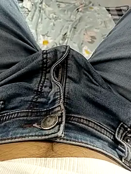 Rocky-badboy_cum4me webcam