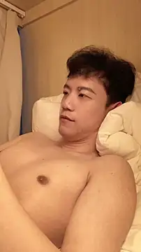 couplingcry (Ask my age) - 打卡杭州gay圈青旅，四人房间三个gay！