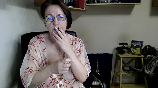 katemodel webcam