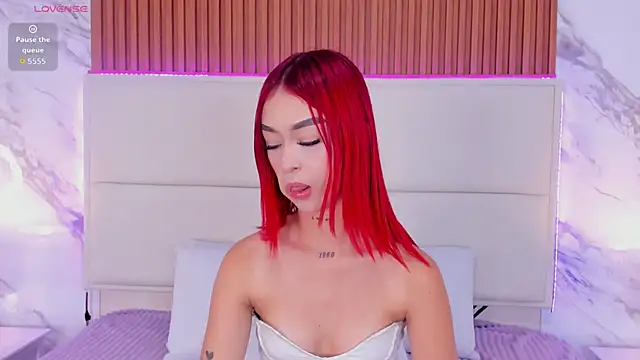 _bella_rossee_ webcam