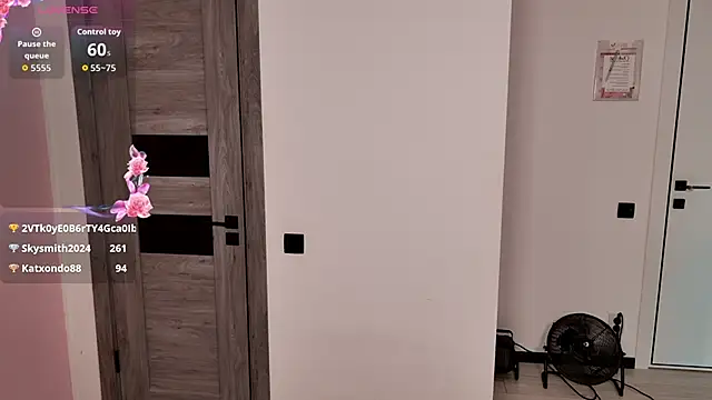 ChloeWells webcam