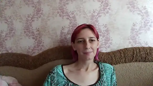 Ketti_mom live cam on StripChat