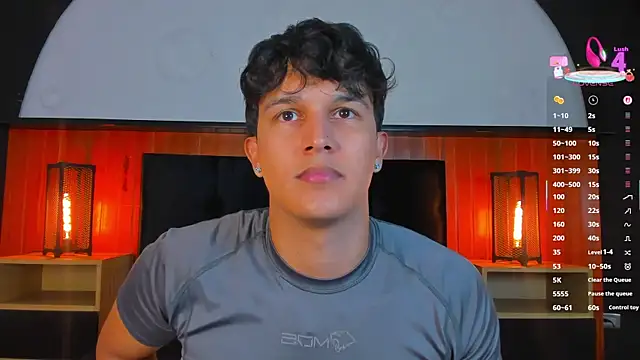 Leo_Savage_ webcam
