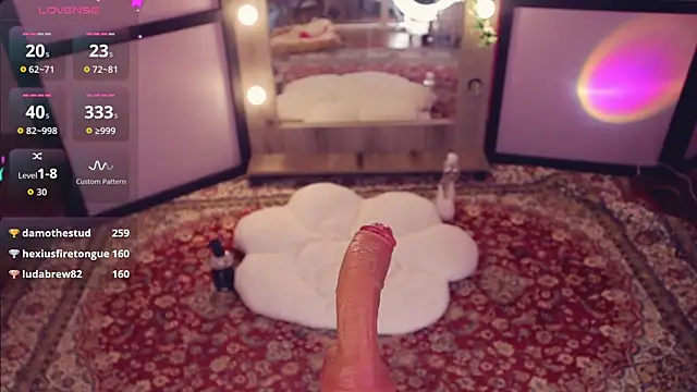 Chery_Lady22 webcam