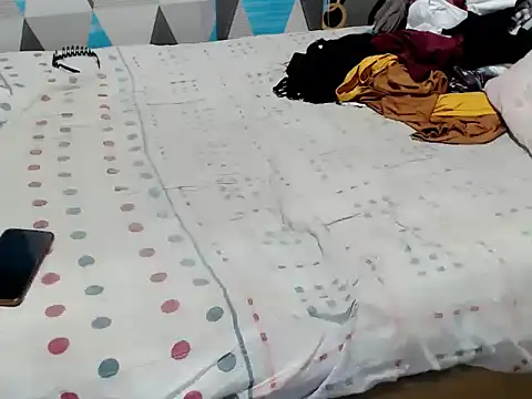 Trish_CurveCock webcam