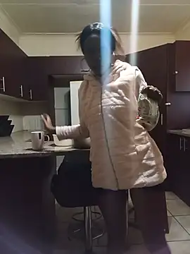 Tinnypussie webcam