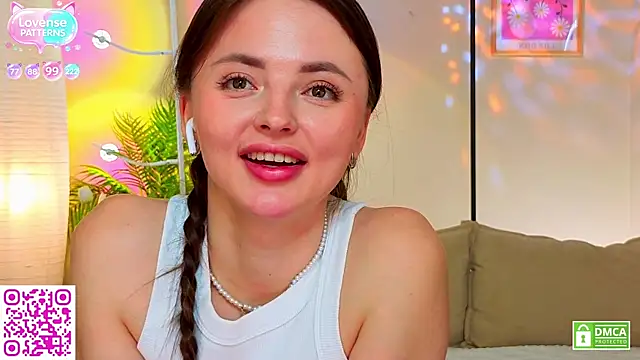 OliviaKis_ webcam