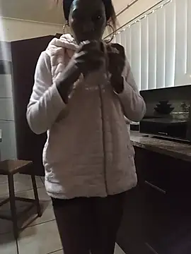 Tinnypussie webcam