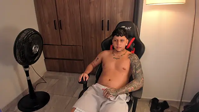 Jake_simons webcam