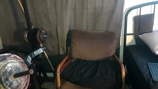 k1oudE webcam