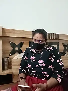 Menka_cut34 webcam