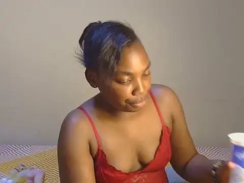 Trina_T webcam