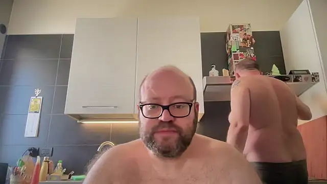 theitalianbear webcam