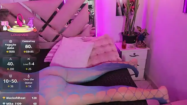 Karly_moon webcam