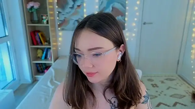 MilenaSaint live sex cam