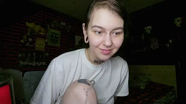 MessalinaOfficial webcam