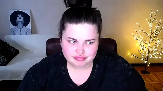 Emily_Mo webcam