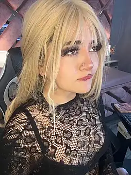 lya_nekko_ webcam