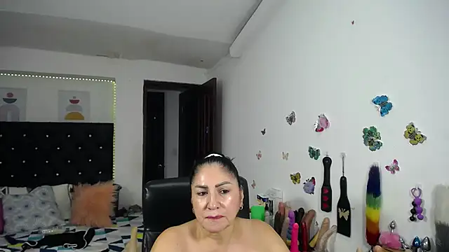 mature_bigboobs10 webcam