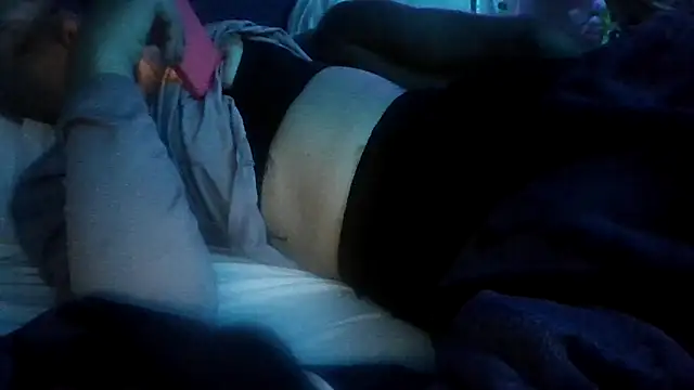 darnette_daisy webcam