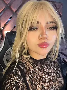 lya_nekko_ webcam