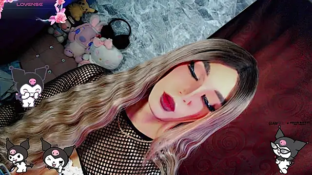 Megaan_Dolll webcam
