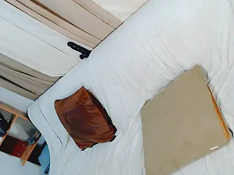 savanna_white - Savanna_White's free webcam - UK Sex Cams