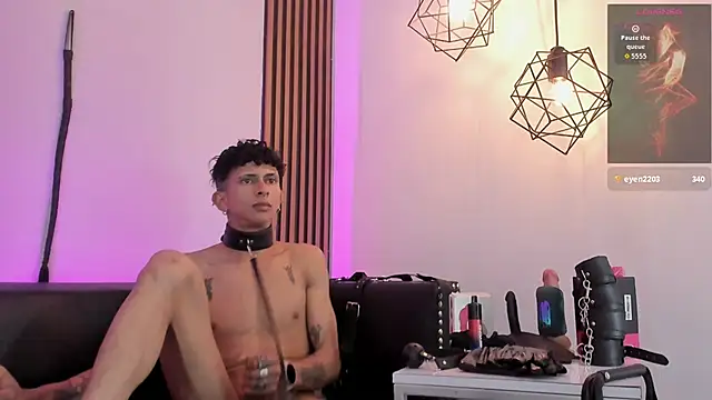 Maximoking26 webcam