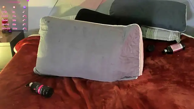 emmajohnss webcam