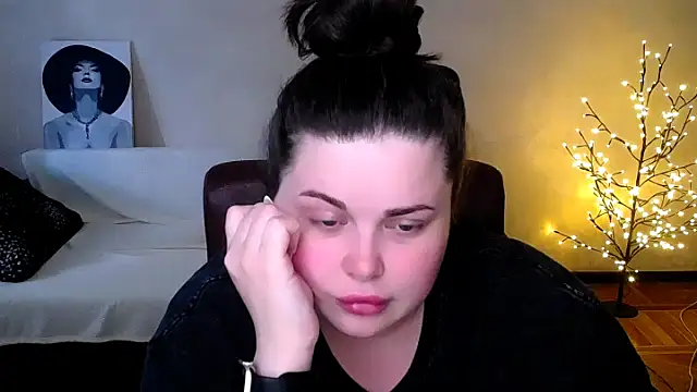 Emily_Mo webcam