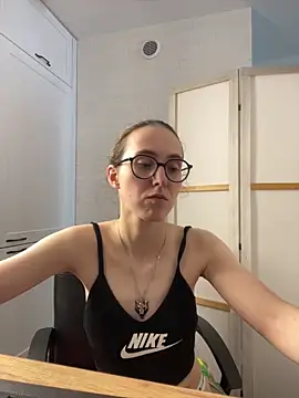 MartiniiSelenna webcam