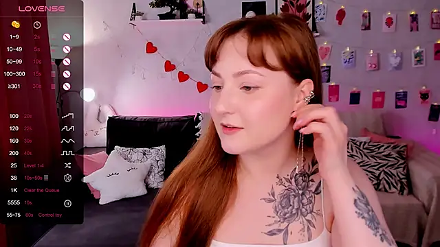velvet_cherry_ webcam