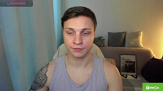 handsome_guy01 live cam on StripChat