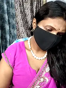 Hotty_Kavita webcam