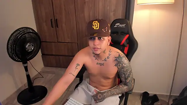 Jake_simons webcam